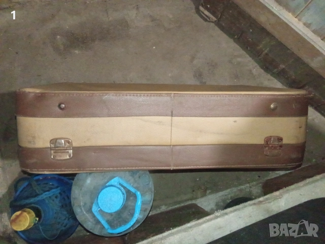 Голям ретро куфар, снимка 3 - Антикварни и старинни предмети - 53202597