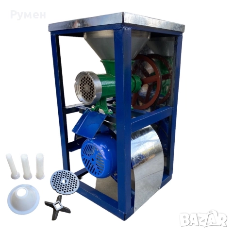 Чугунена месомелачка №32 с електромотор,  стойка, метална фуния  и плот 