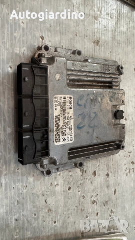 Компютър за двигател / ECU / Моторен компютър за Citroen C5 / Peugeot 407 - 0281015199 /  9666104080