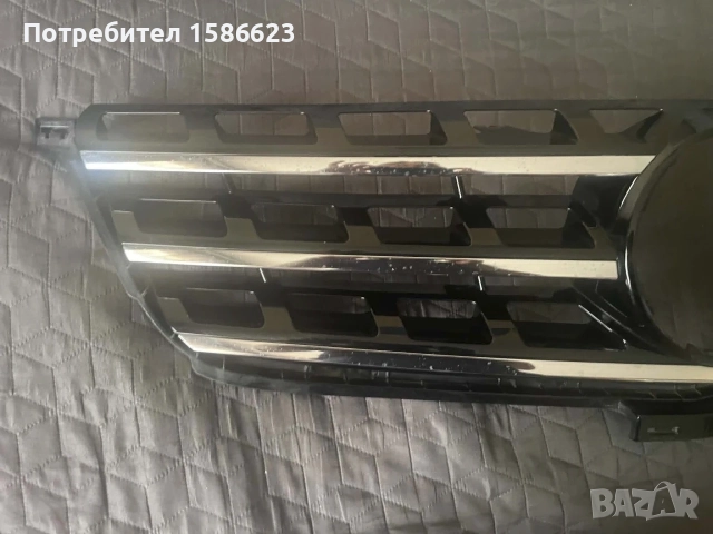 Продавам решетка за Мерцедес МЛ/ Mercedes ML W166, снимка 3 - Части - 55333228