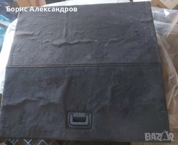 Кора за багажник на Мицубиши Галант комби 