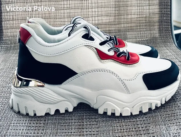 Красиви маратонки стелка 23,5см