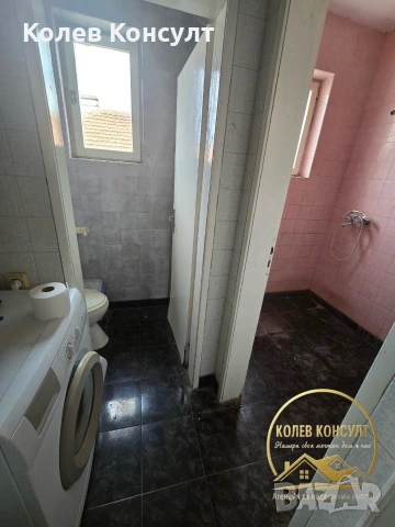 Самостоятелна къща гр.Свиленград , снимка 9 - Къщи - 53385395
