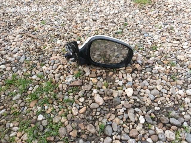 дясно огледало за бмв е81 е87 е82 е88 BMW E81 E87 E82 E88