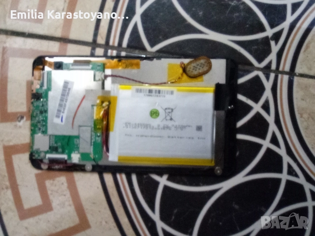 продавам таблет на части 