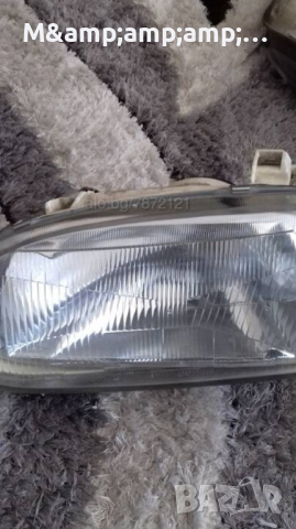Ляв и десен  фар за vw vento, снимка 1