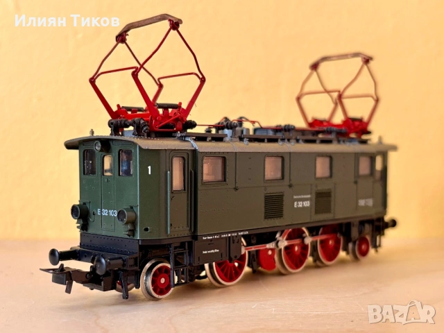 Електрически локомотив Roco E32 / BR132 H0 1:87 влак, вагон, влакче, снимка 6 - Влакчета, самолети, хеликоптери - 53777006