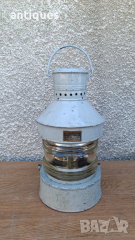 Голям стар нафтов корабен фенер - Made in Poland- 1960 година, снимка 1 - Антикварни и старинни предмети - 41312823