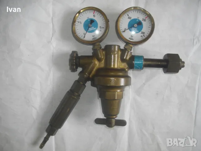 EWO Немски РЕДУЦИР ВЕНТИЛ ЗА КИСЛОРОД ЗА ОКСИЖЕН Старо качество Масивен с 2 манометъра 0-315 бара, снимка 2 - Други инструменти - 47545834