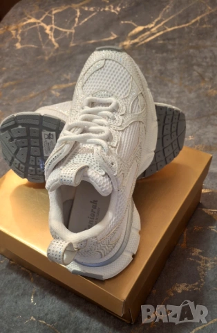 Маратонки дамски с камъни