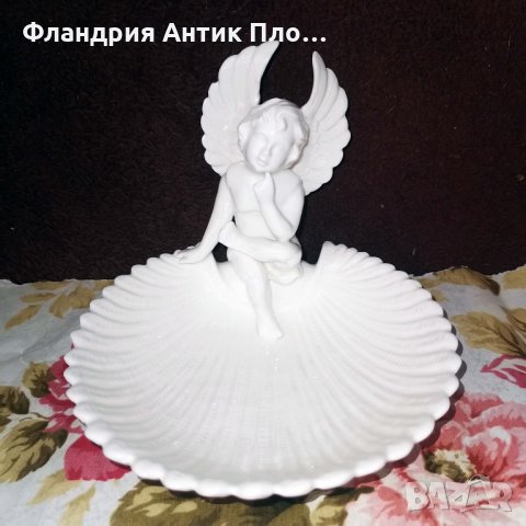 Бяла порцеланова бижутерка "Ангел" , снимка 2 - Декорация за дома - 33774595