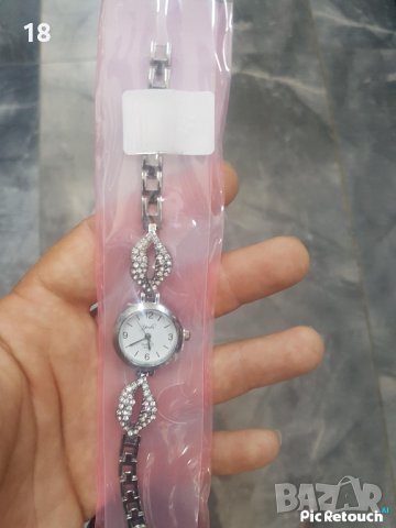 Часовник, снимка 2 - Дамски - 41329260