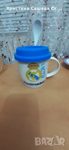 Чаша с лъжичка  и силиконов капак