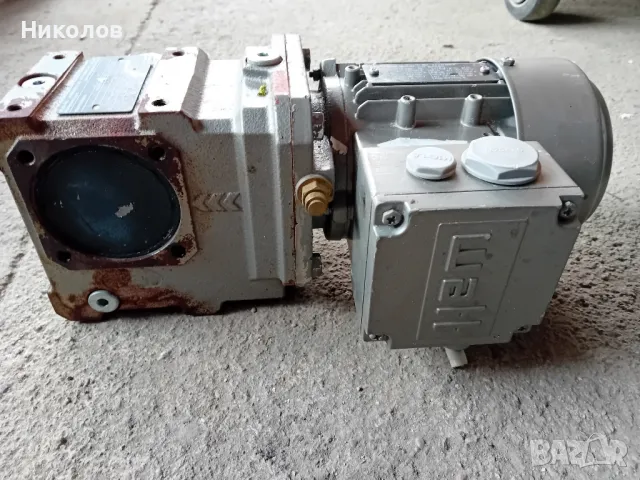 моторедуктор 0.18кв 1350об. изходящ вал 9.1оборота, снимка 6 - Други машини и части - 49939550