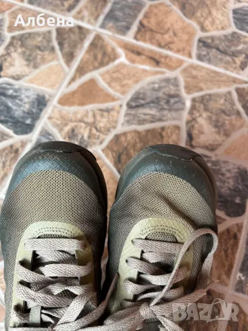 Маратонки Nike Air Max Invigor Print, снимка 8 - Детски маратонки - 47568541