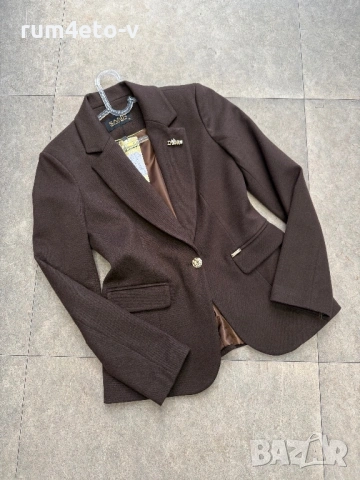 Плътно , вталено сако Sasin , снимка 3 - Сака - 53611352