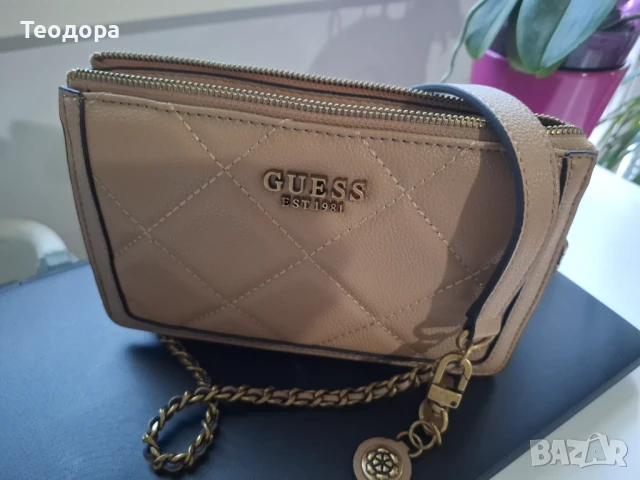 Нова чантичка  на  GUESS, снимка 5 - Чанти - 51237944