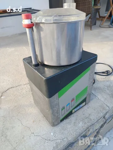 Професионален кухненски робот Apexa 750W (за заведения и кулинария), снимка 2 - Кухненски роботи - 56059029