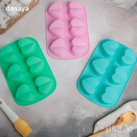 2417 Силиконова форма за печене Полуразполовени сърца, снимка 6 - Форми - 34125548