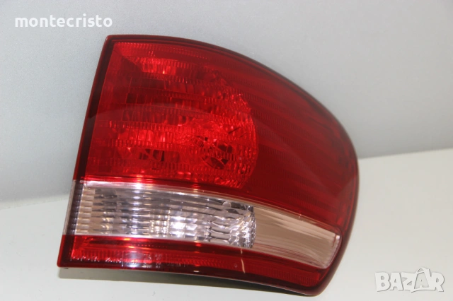 Десен стоп Toyota Avensis Verso (2001-2004г.) Тойота Авенсис Версо, снимка 3 - Части - 53129865