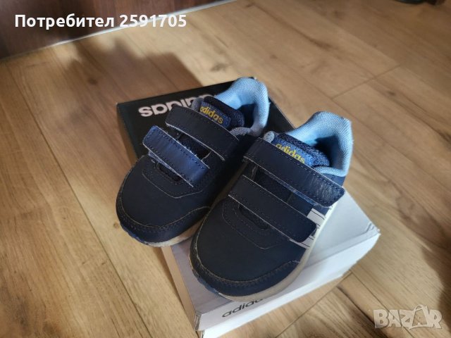 Бебешки обувки Adidas 21 и 20номер  , снимка 8 - Детски маратонки - 38684455