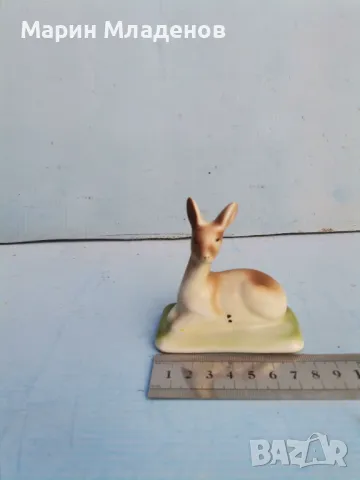 Порцеланова статуетка - стара, снимка 1