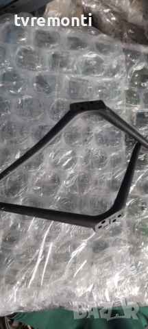 оригинална стойка за телевизор BRANDT модел B4306UHD