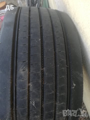 385/55/22,5 гума за товарен автолобил