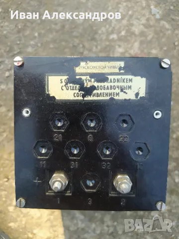 Стар волтметър - чехословашки, снимка 2 - Други машини и части - 50319211