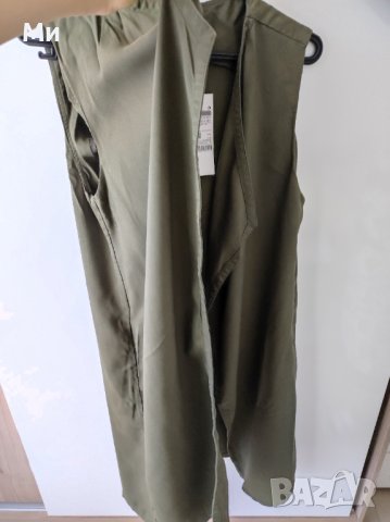 Sisley елек, може да се добави и коланче и да е рокля/туника. Нов, с етикет, размер 44, н, снимка 3 - Елеци - 38240476