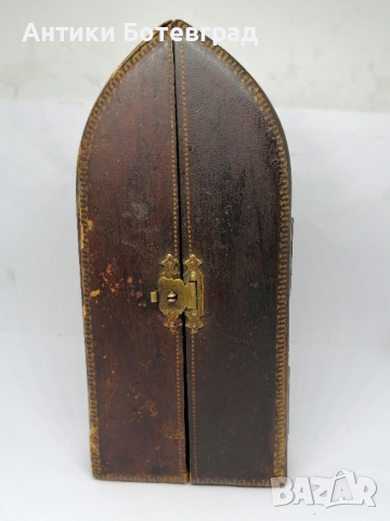 пътнически олтар от 1895 година , снимка 1 - Антикварни и старинни предмети - 44700189