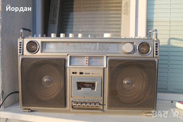 Радио касетофон ''Crown CSC 980 L''