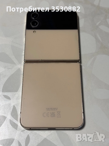 Samsung Galaxy Z Flip4, снимка 3 - Samsung - 52665475