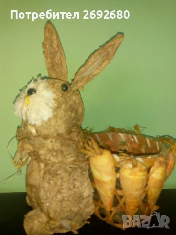 Великденска кошничка -зайче,дървена кутийка с изкуствени цветя 