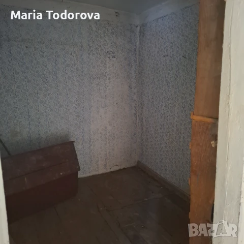 Къща в с. Полковник Серафимово , снимка 9 - Къщи - 51278521