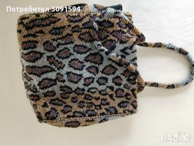 стара дамска чанта от стъклени мъниста леопард, снимка 11 - Антикварни и старинни предмети - 41710335