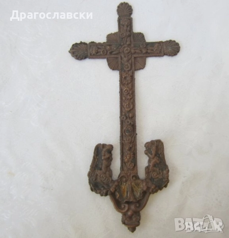 Различни: кръстове - Православен кръст, разпятие, религия, дърво и метал, с рози , снимка 8 - Други ценни предмети - 28872676