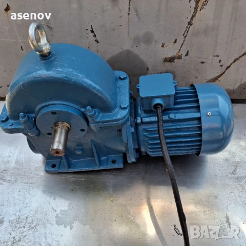 редуктор- червячен