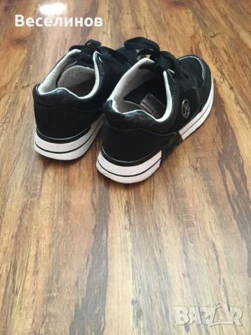 Дамски маратонки, снимка 4 - Маратонки - 51074222