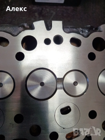 Продавам цилиндрова глава 2Lt, снимка 6 - Части - 53645638