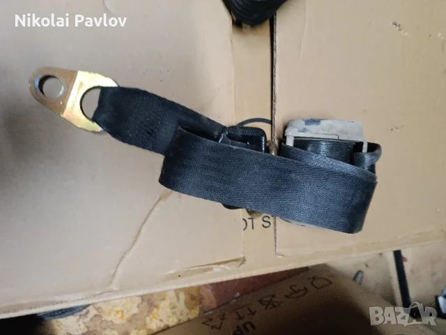 колани лайсни пепелник конзоли за Мерцедес 123, снимка 4 - Части - 51059320