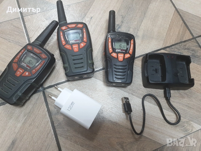 Три радиостанции Cobra AM1055 FLT