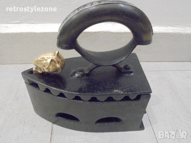 № 8527 Стара ютия на жар  