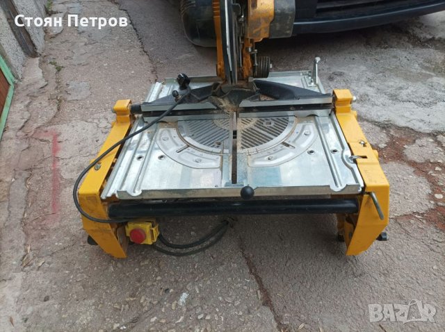 Комбиниран циркуляр DeWALT, снимка 3 - Циркуляри - 39887642