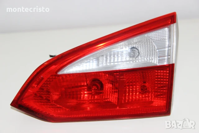 Десен вътрешен стоп Ford Focus MK3 комби (2011-2014г.) BM5113A602BB десен стоп заден капак