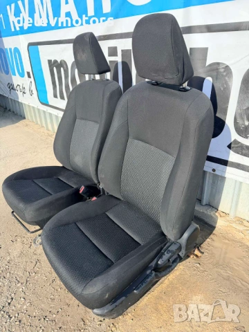 Предни седалки от Toyota Corolla 1.6i Valvematic Comfort, 132 ph., engine 1ZRV, 6 sp., 2015, euro 5B, снимка 3 - Аксесоари и консумативи - 53602592