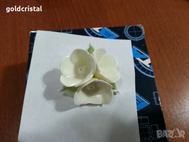 Стара брошка порцелан , снимка 3 - Антикварни и старинни предмети - 40693157