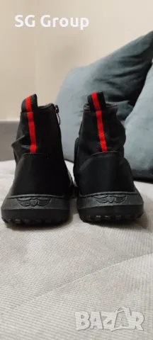 Спортни обувки Firetrap Denmark🇩🇰, снимка 2 - Спортни обувки - 48349267