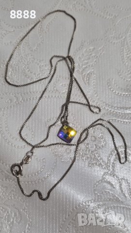 Синджир с висулка Swarovski, снимка 3 - Колиета, медальони, синджири - 44329415