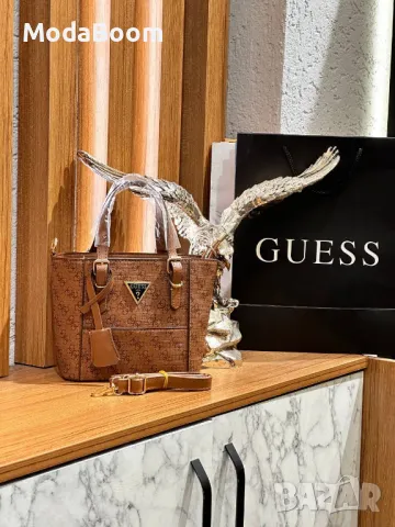 Guess дамски чанти Различни цветове , снимка 3 - Чанти - 48826060